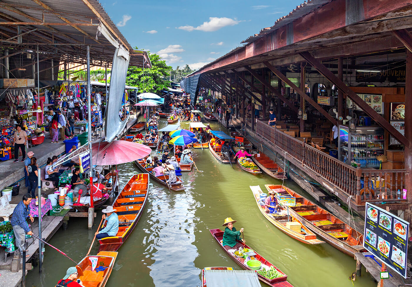 Damnoen Saduak Floating Market near Bangkok